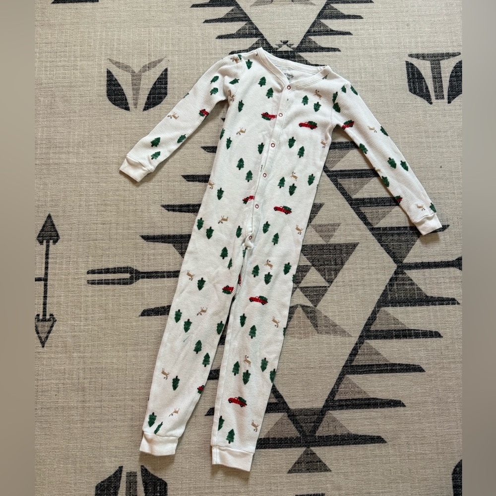 Carter’s Christmas one piece pjs, 4t